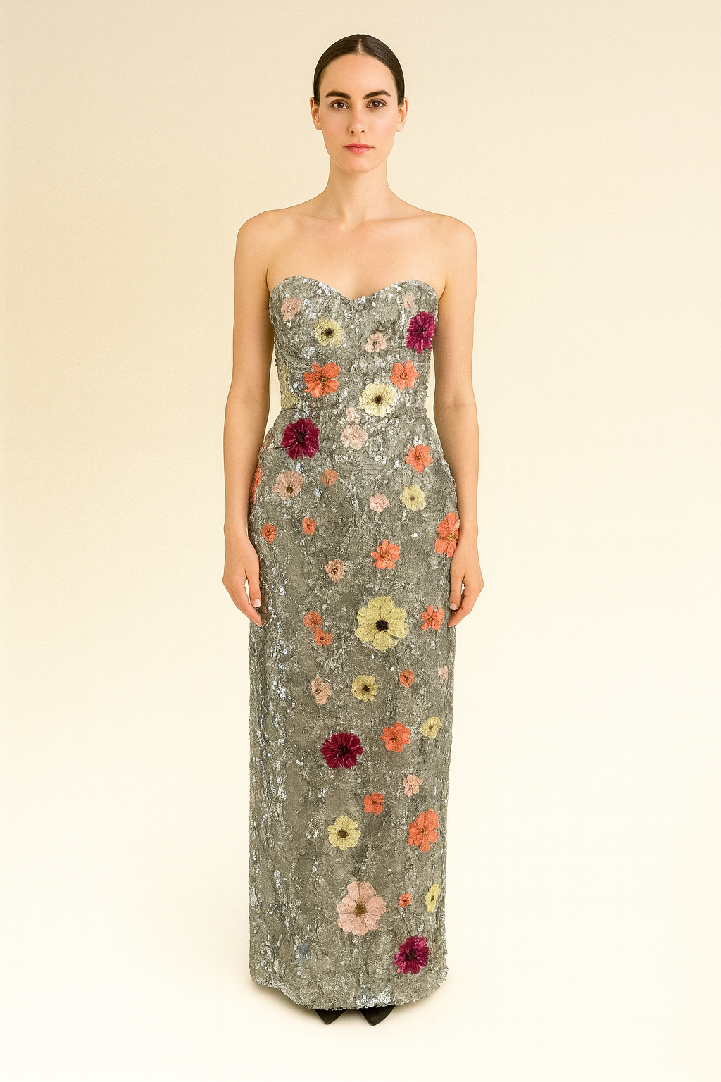 ROBE BIJOUX AVEC FLEURS BRODÉES