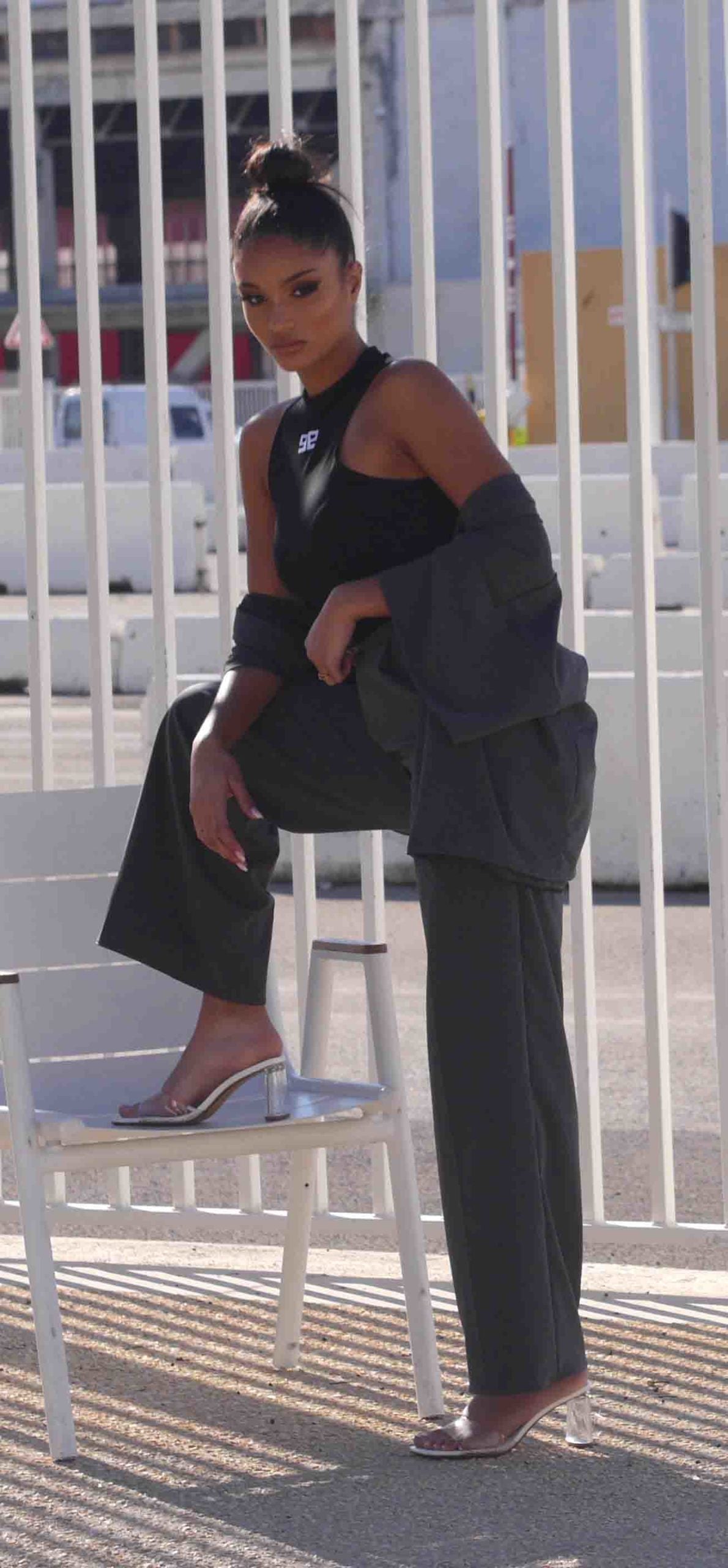 Loose gray pants