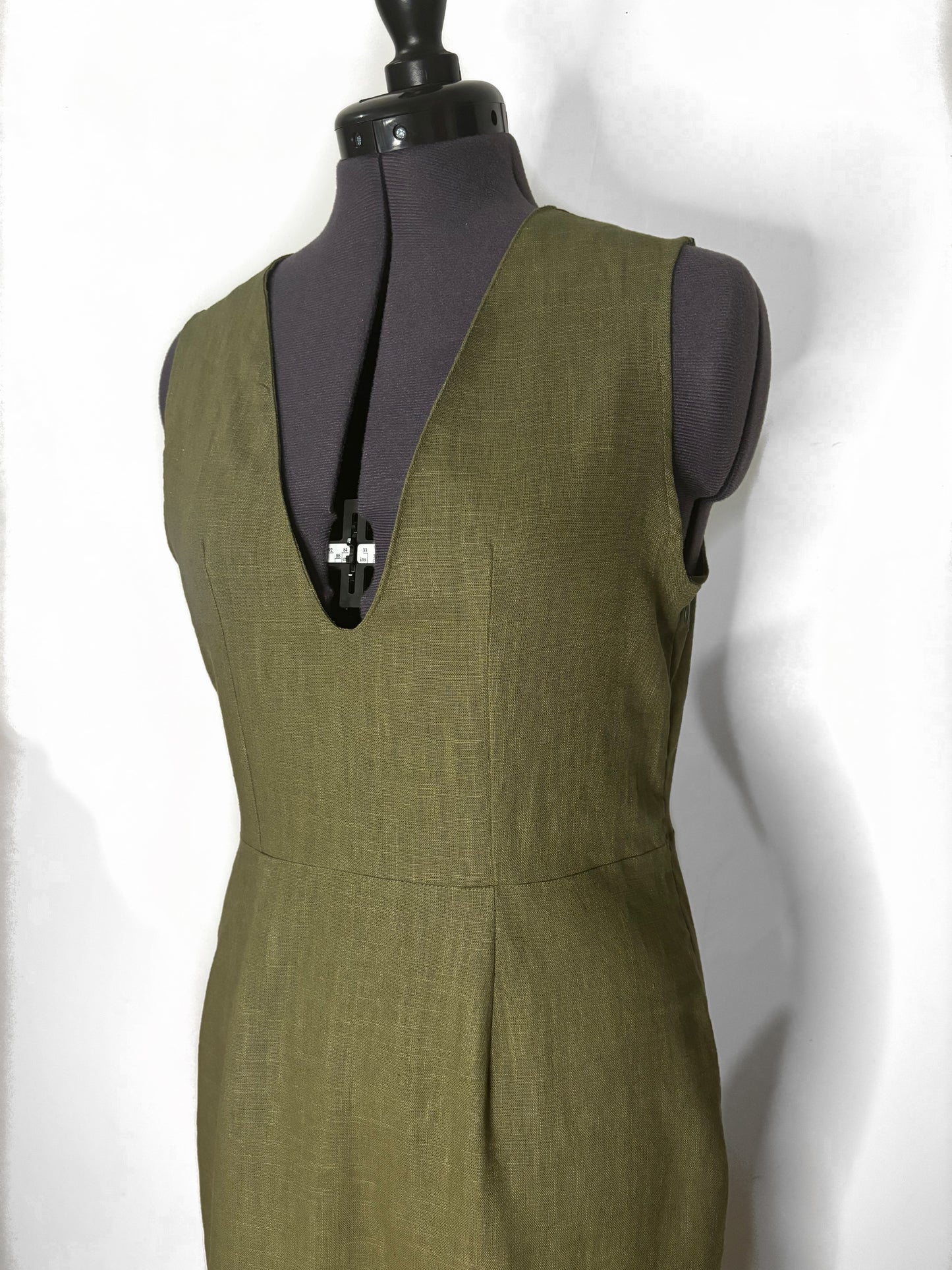 A linen dress for summer ☀️