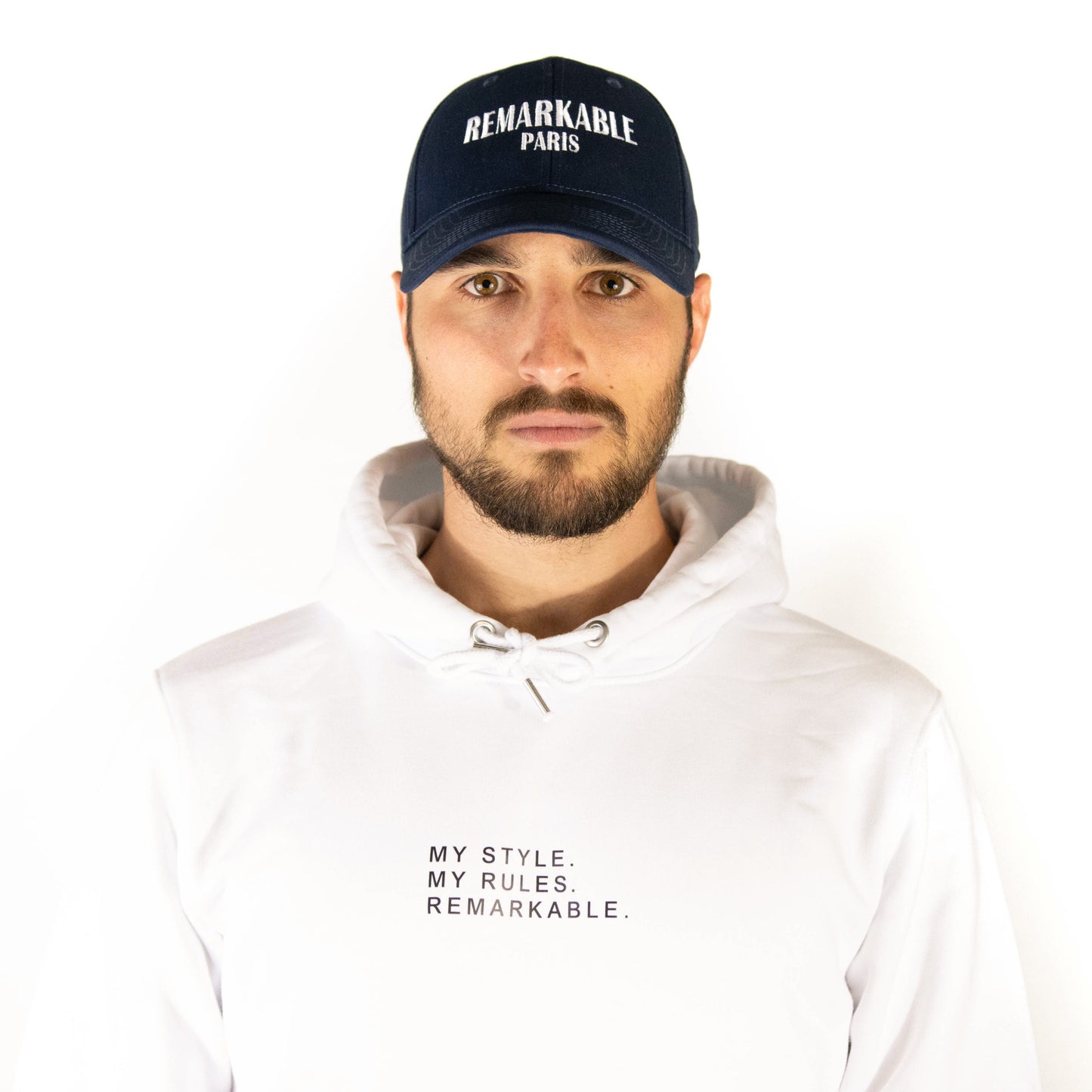 REMARKABLE PARIS NAVY CAP