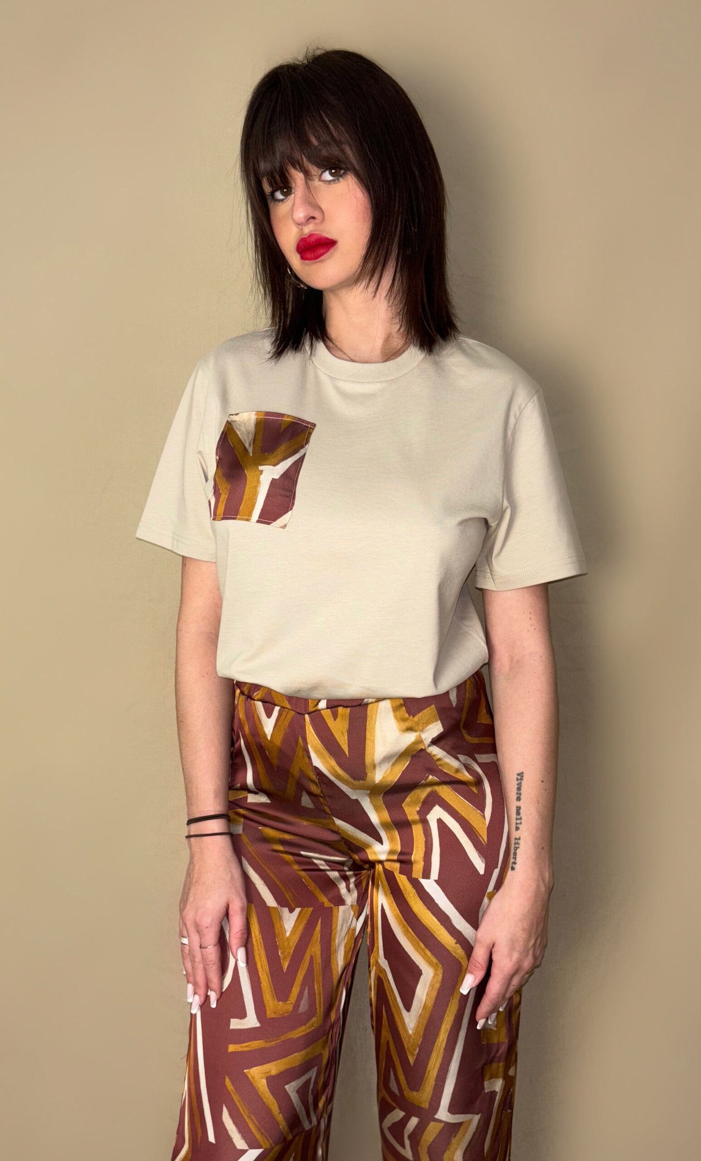 PRINTED T-SHIRT AND PANTS SET