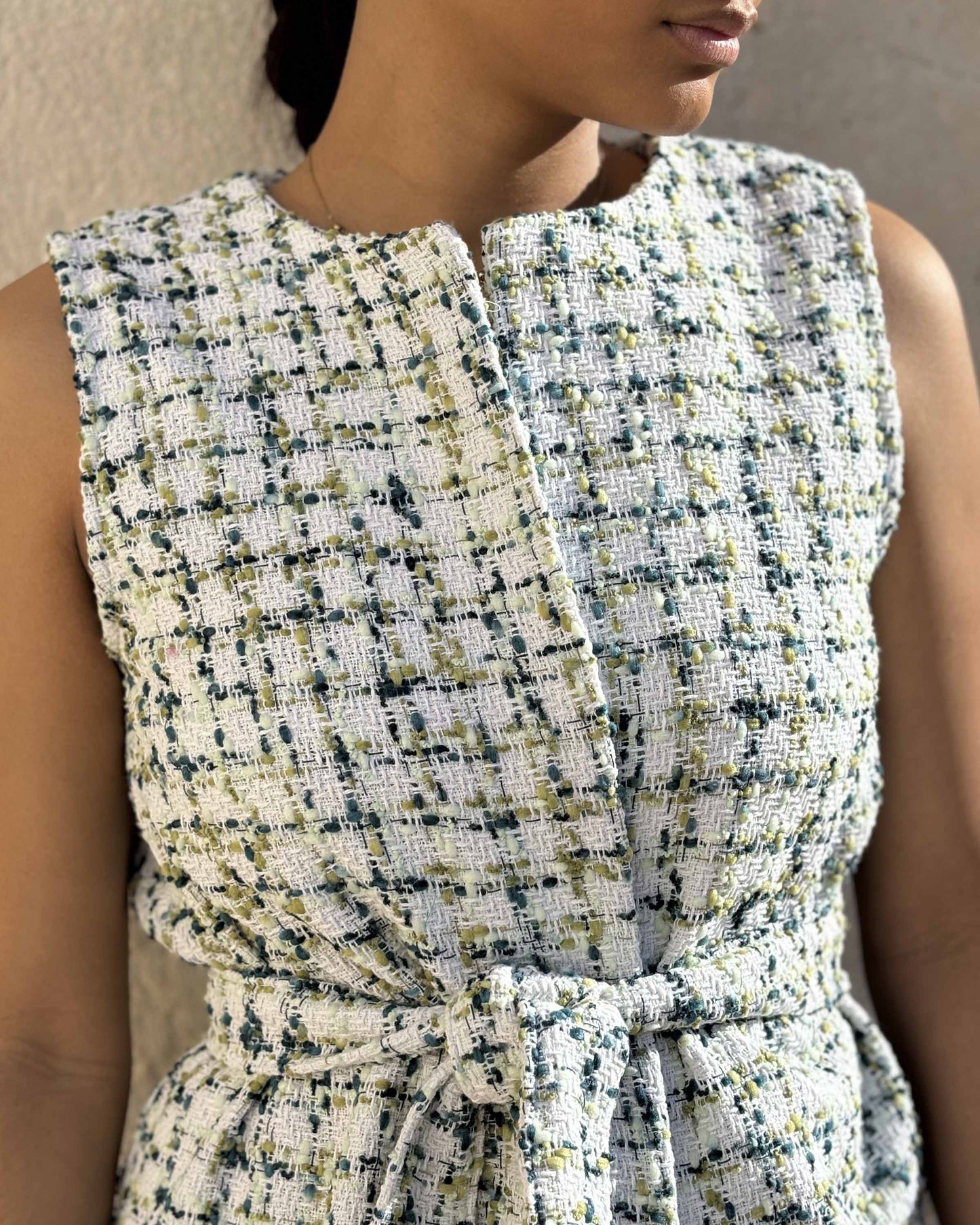 VESTE SANS MANCHE EN TWEED