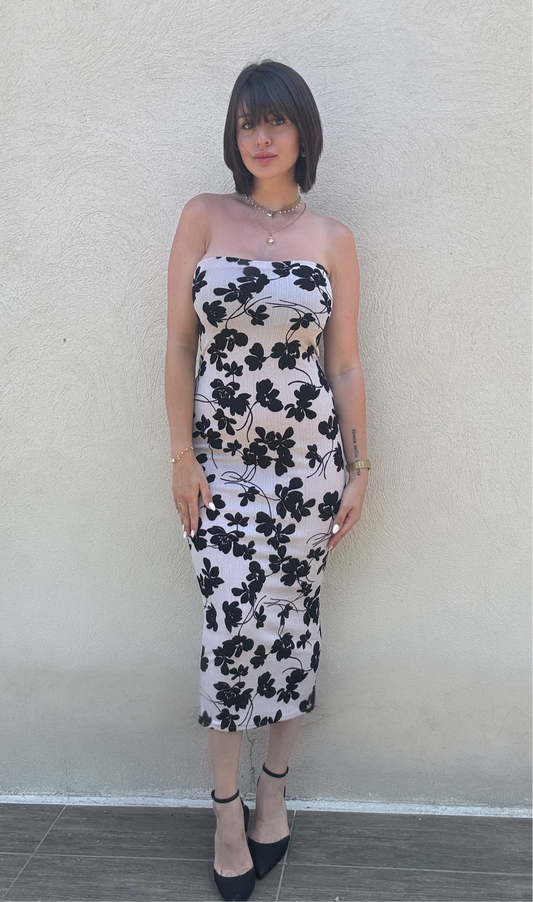 ROBE BUSTIER AJUSTÉE