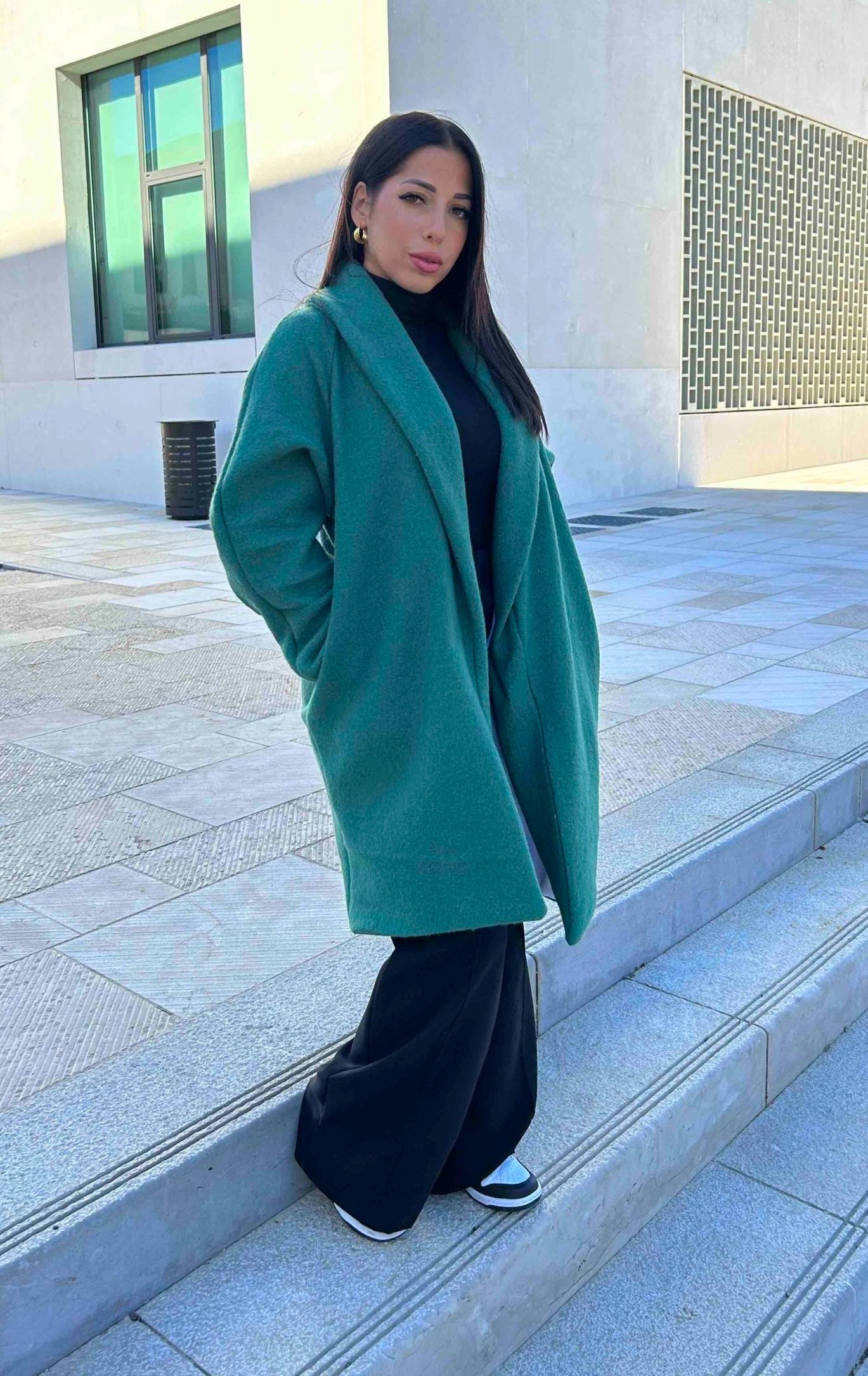 MANTEAU EN LAINE VERT